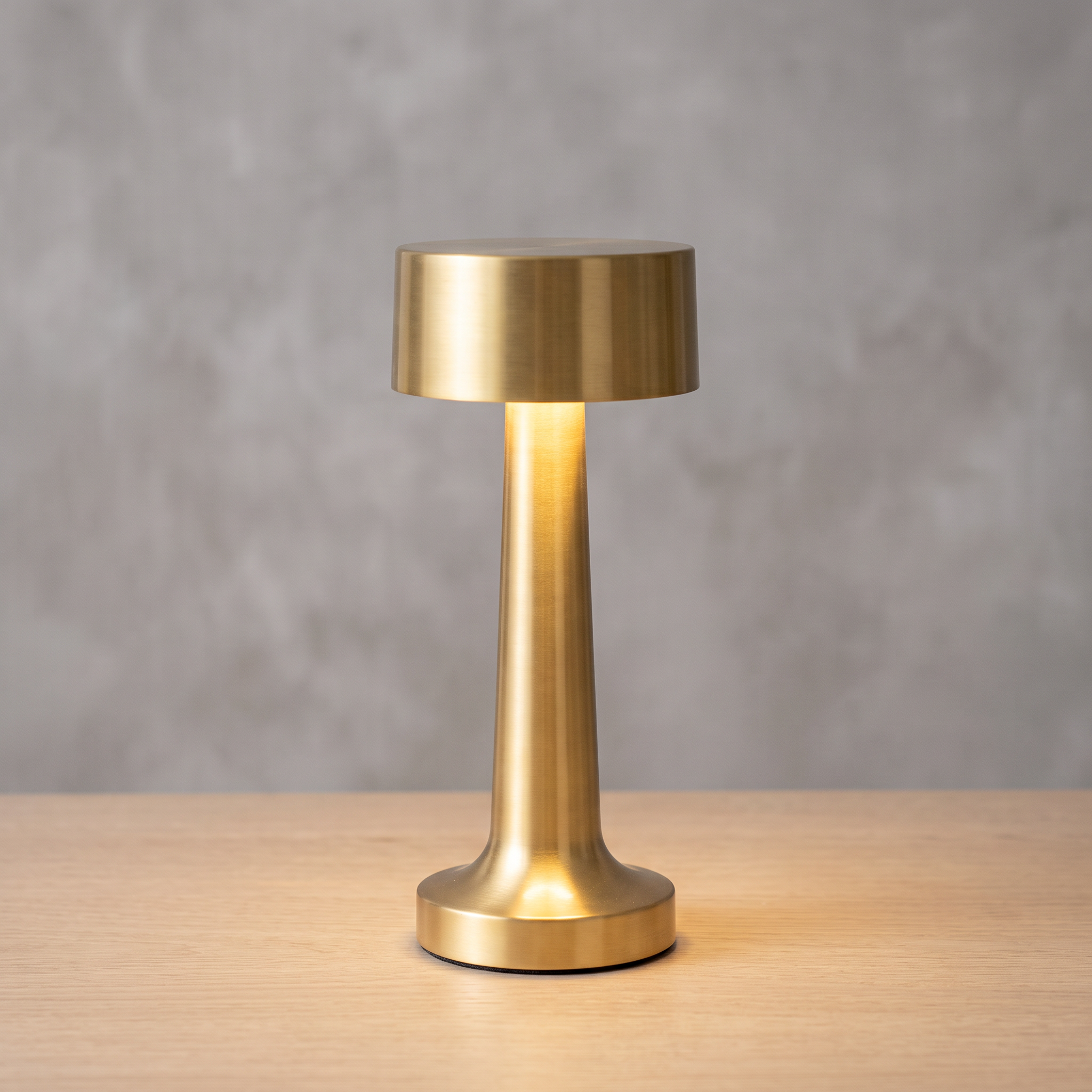Cordless LED Table Lamp
