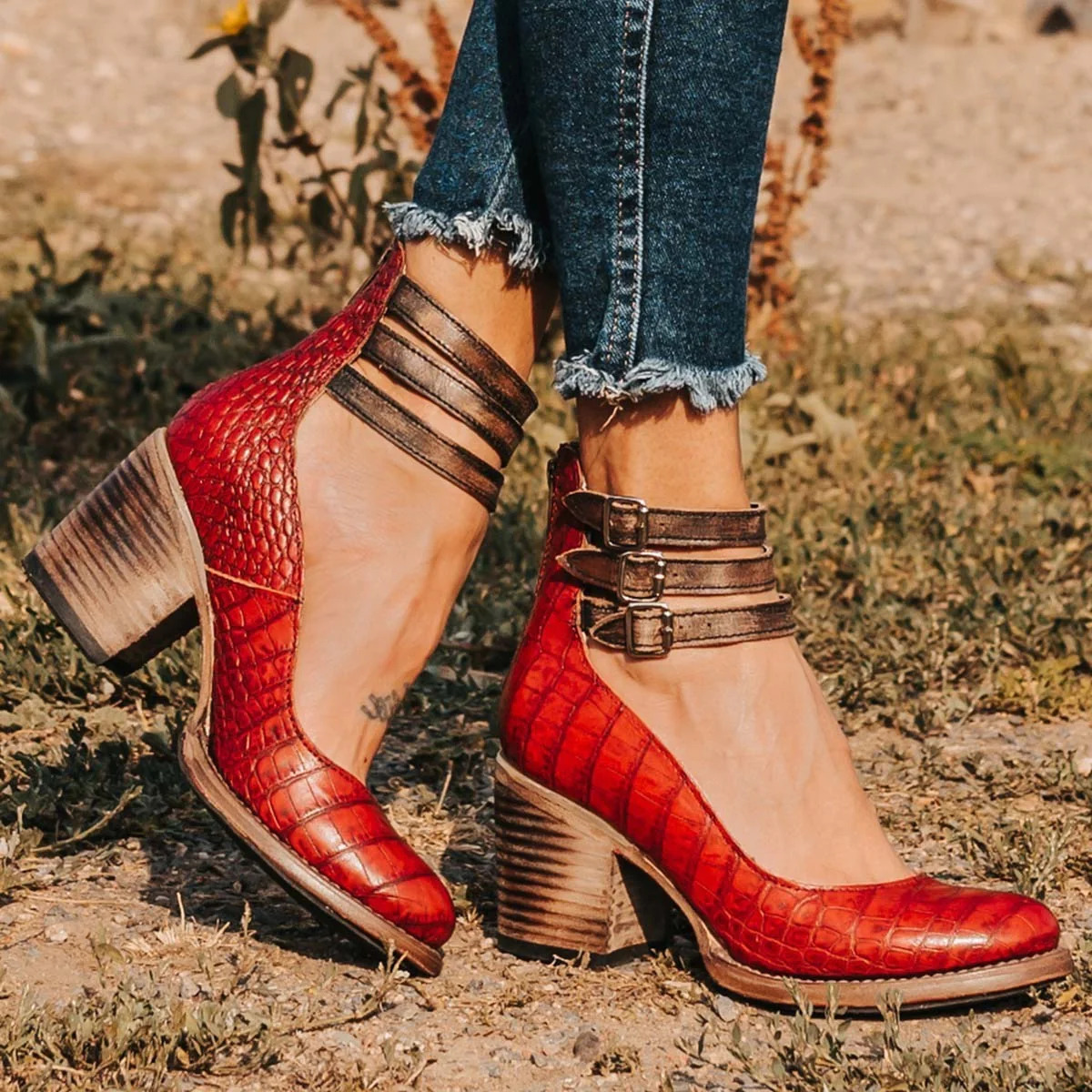 Elise Elegant and Comfortable Sandals