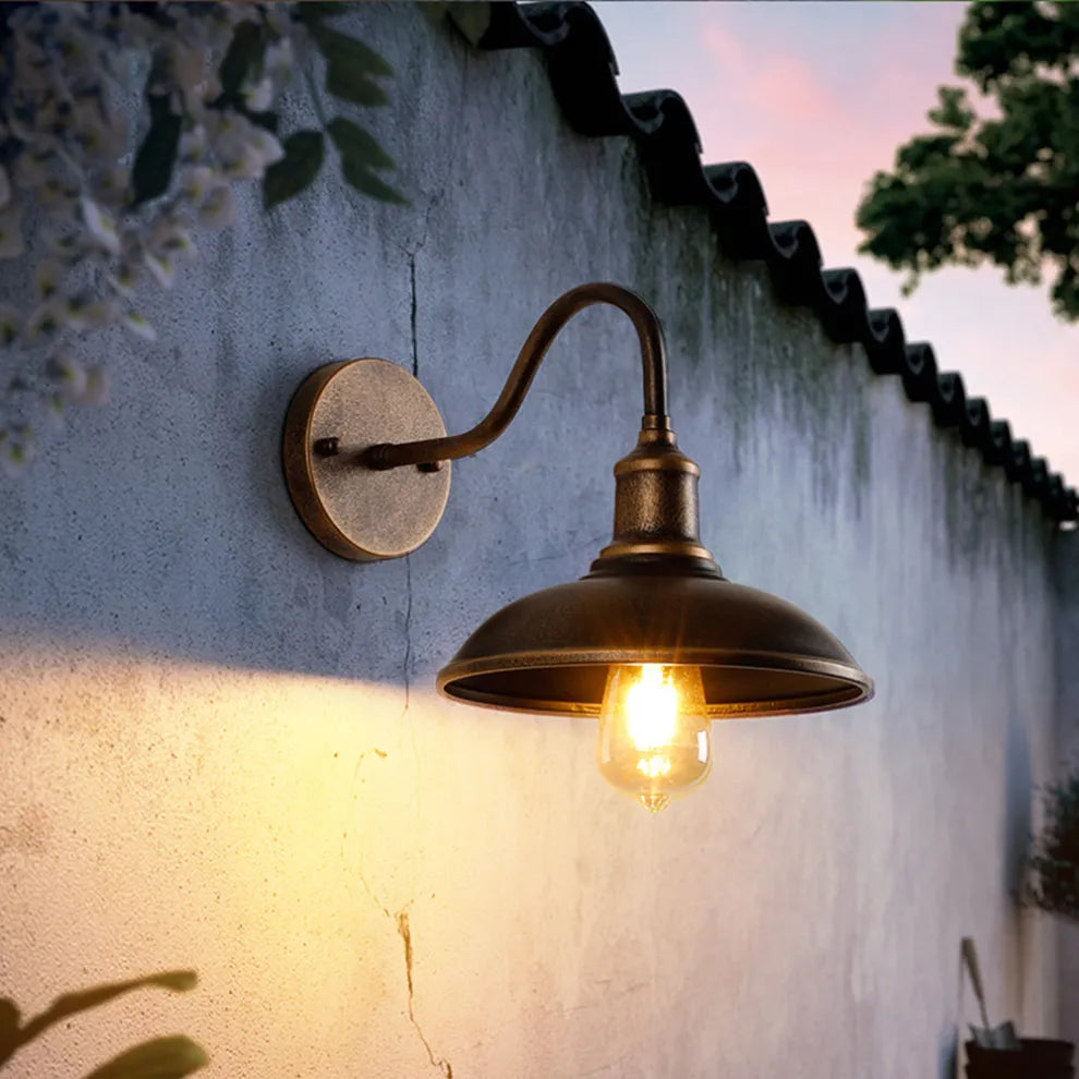 Gooseneck Barn Wall Light