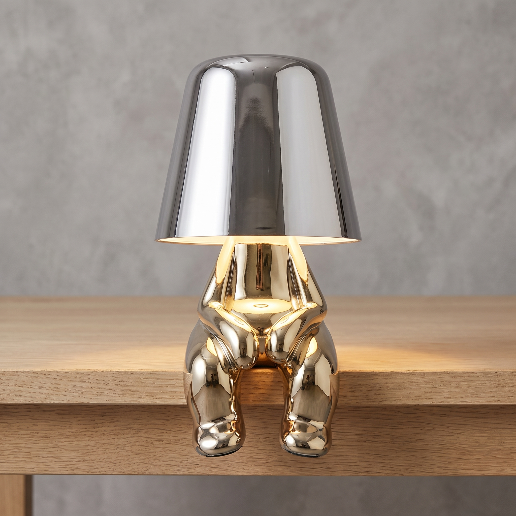 Sitting Figure Table Lamp