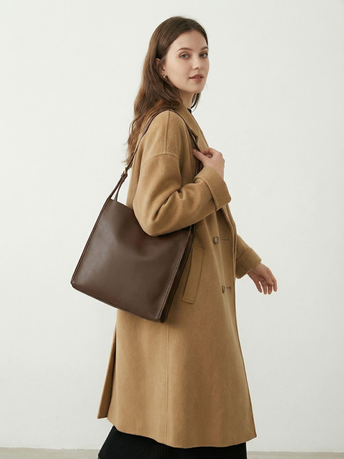 Arya Daily Vegan Leather Tote Bag