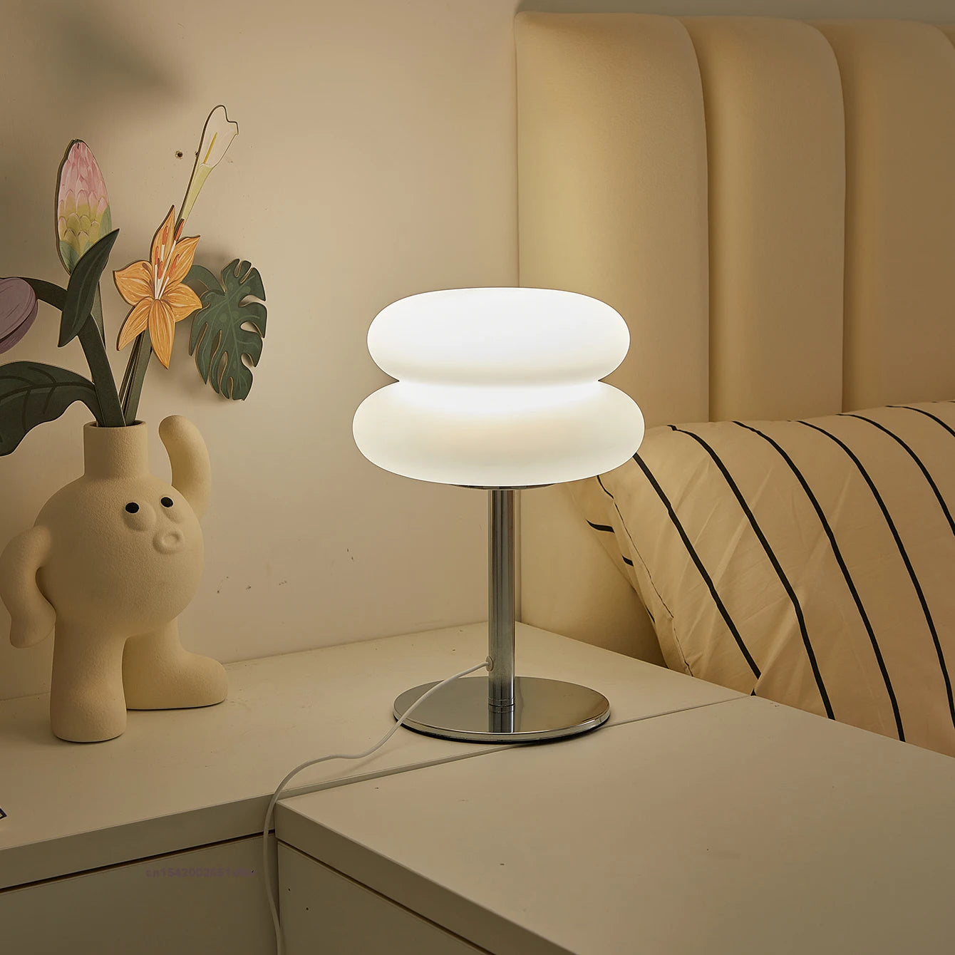Dimmable Stacked Dome USB Table Lamp