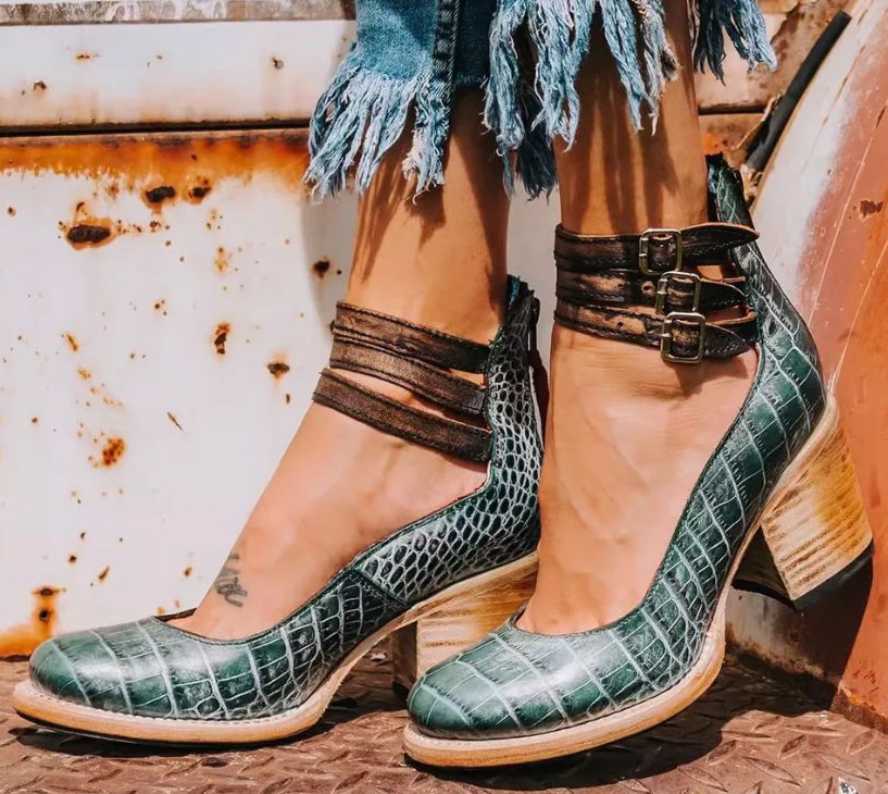 Elise Elegant and Comfortable Sandals